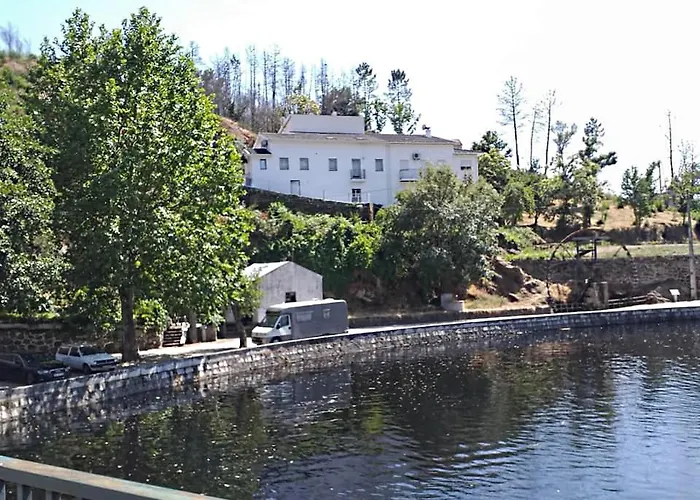 Casa Das Relvas
